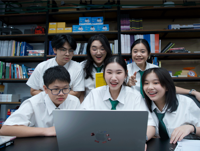 สอบเข้ามหาวิทยาลัยชั้นนำในประเทศ